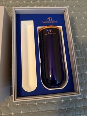 Augustinus Bader blue and copper serum holder